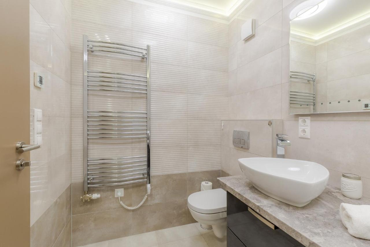 Admiral Luxury IV Apartman By Bltn Apartment Siófok Exterior foto